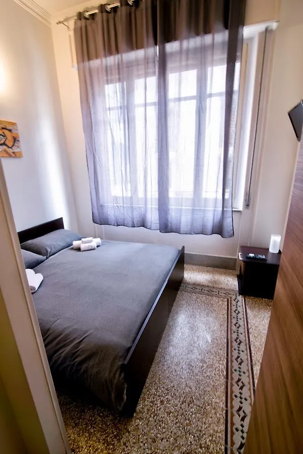 Maqueda Central Suites Palermo 3*,  Italy